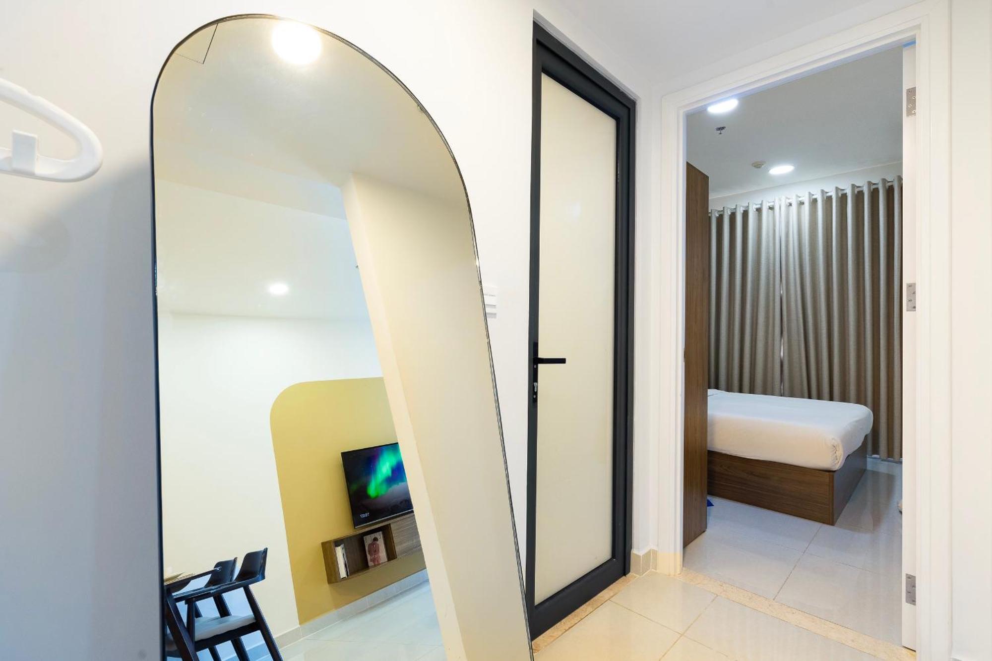 Unstay-089 At Soho D1 Saigon * TP. Hồ Chí Minh
