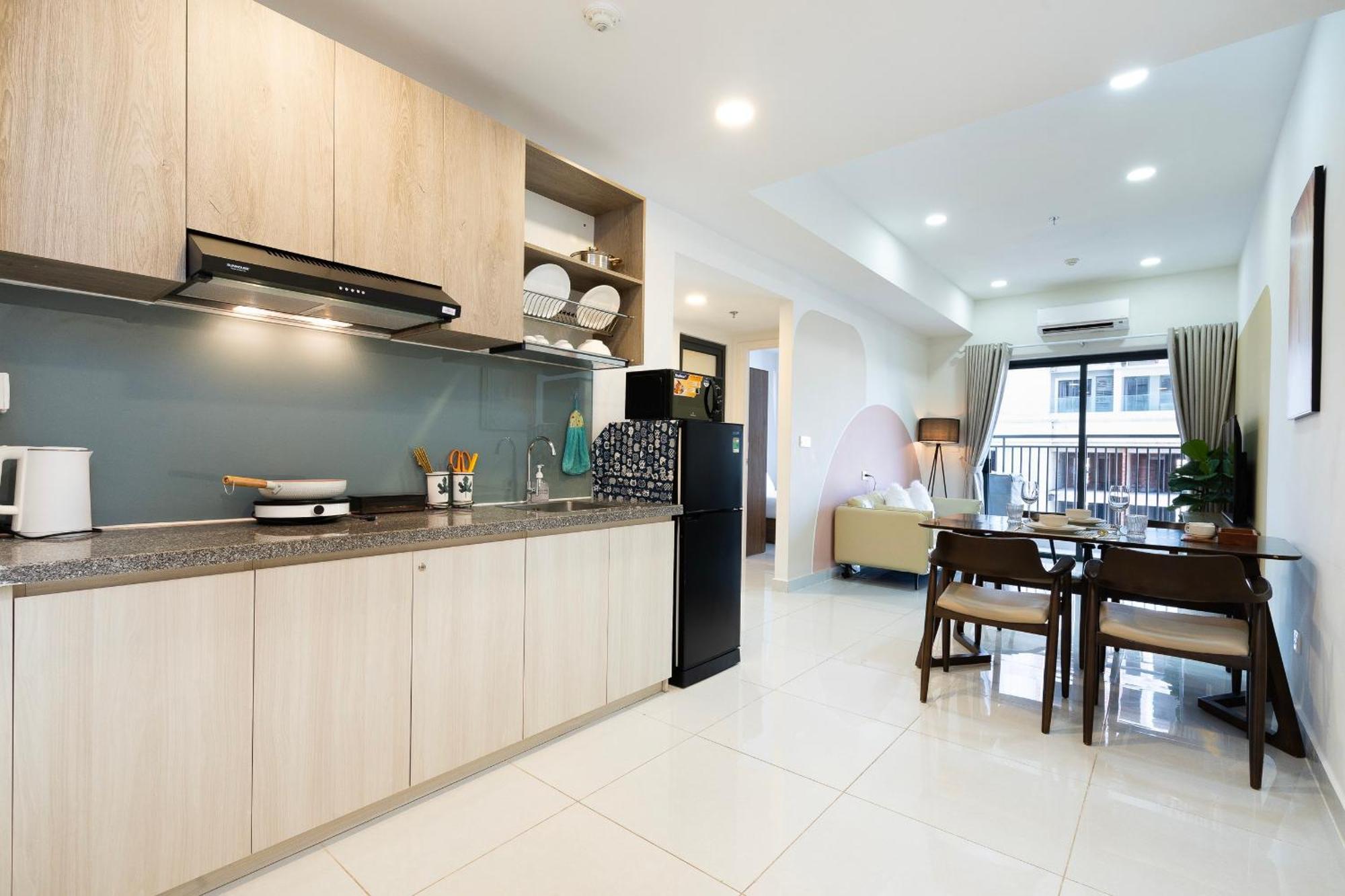 Unstay-089 At Soho D1 Saigon * TP. Hồ Chí Minh